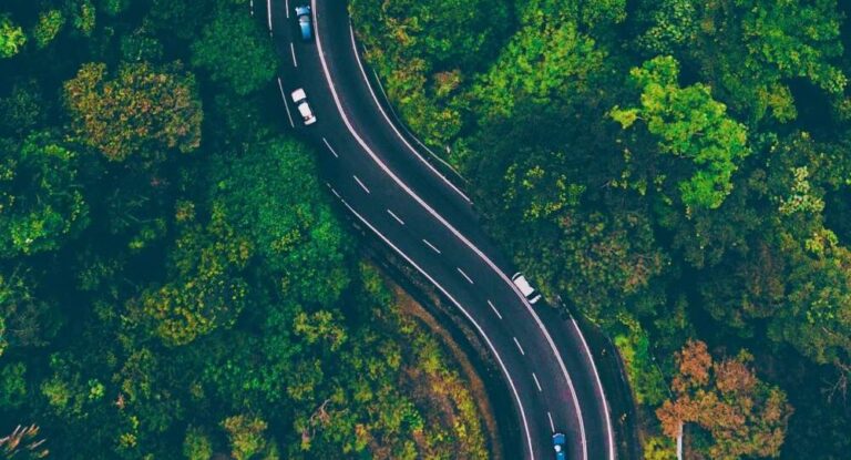 road and transport for getting to El Nido