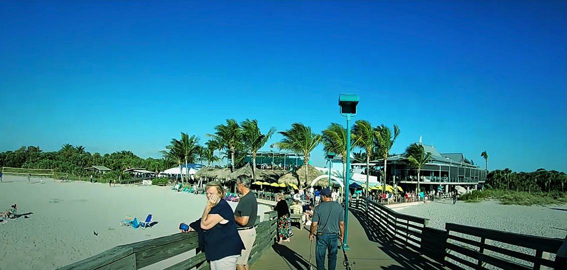 venice-fishing-pier-fl-a-summer-day